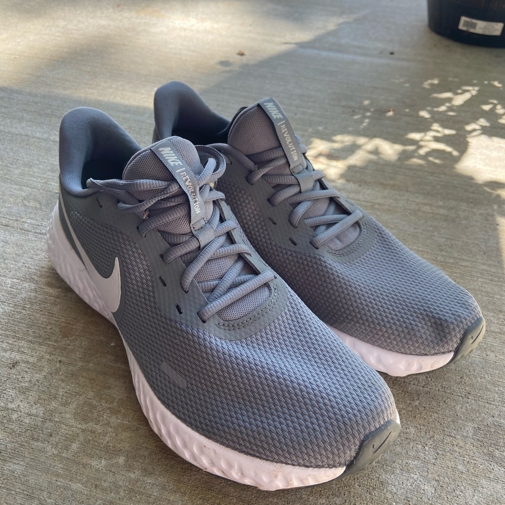 Nike Revolution Running Shoes